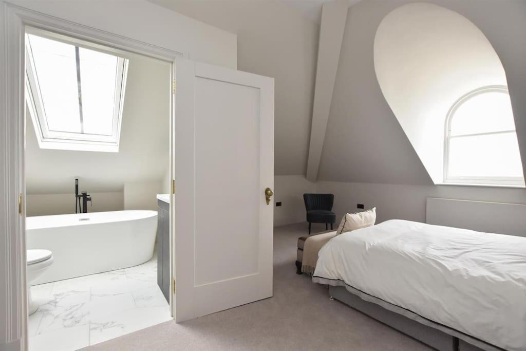Vive Sea View Getaway Apartamento Hastings Exterior foto